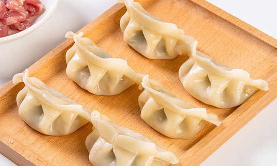 How Frequency Conversion Motors Enhance the Performance of Stainless Steel Dumpling Machines